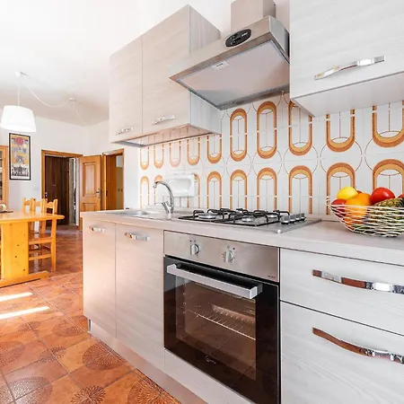 Quadri Tramonto דירה